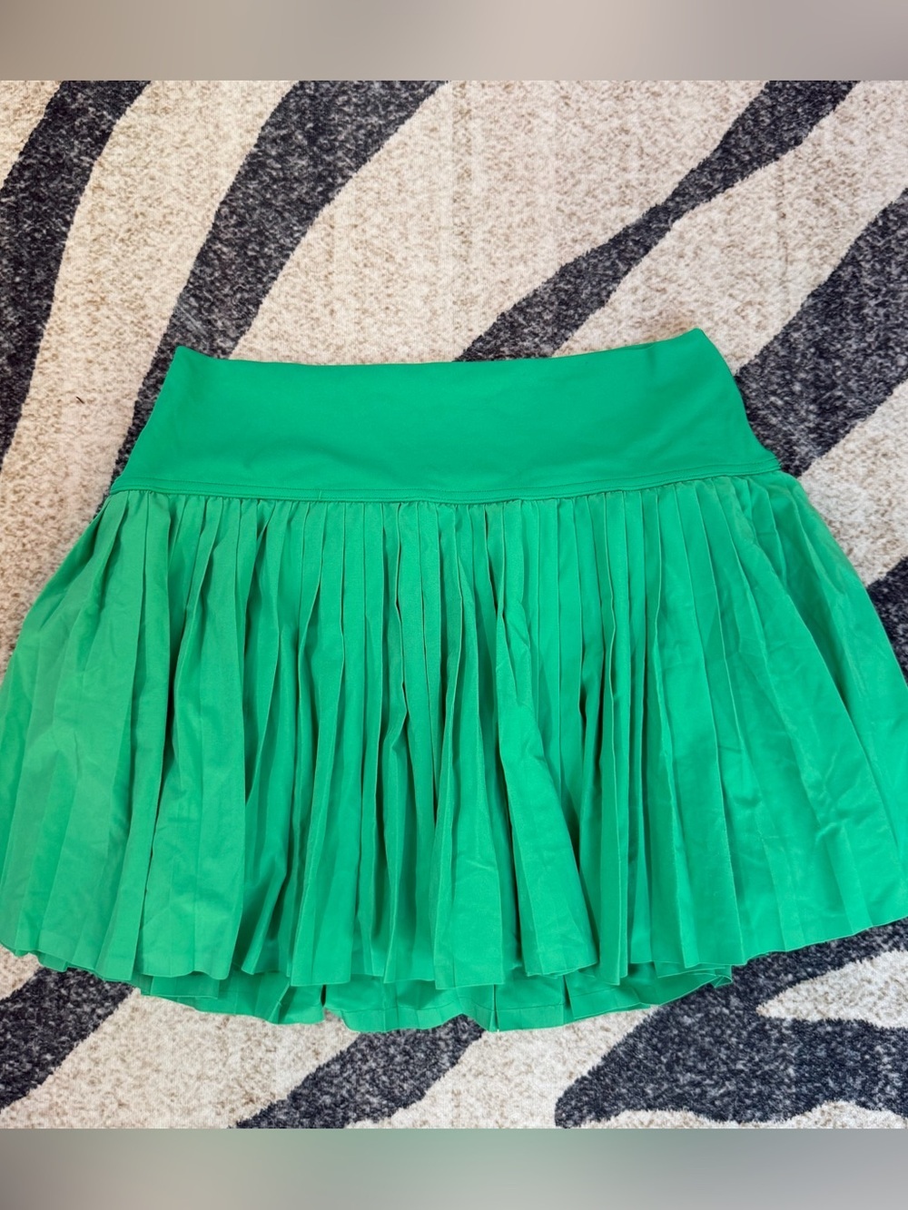 Aerie Offline Green Pleated Skirt Medium EUC